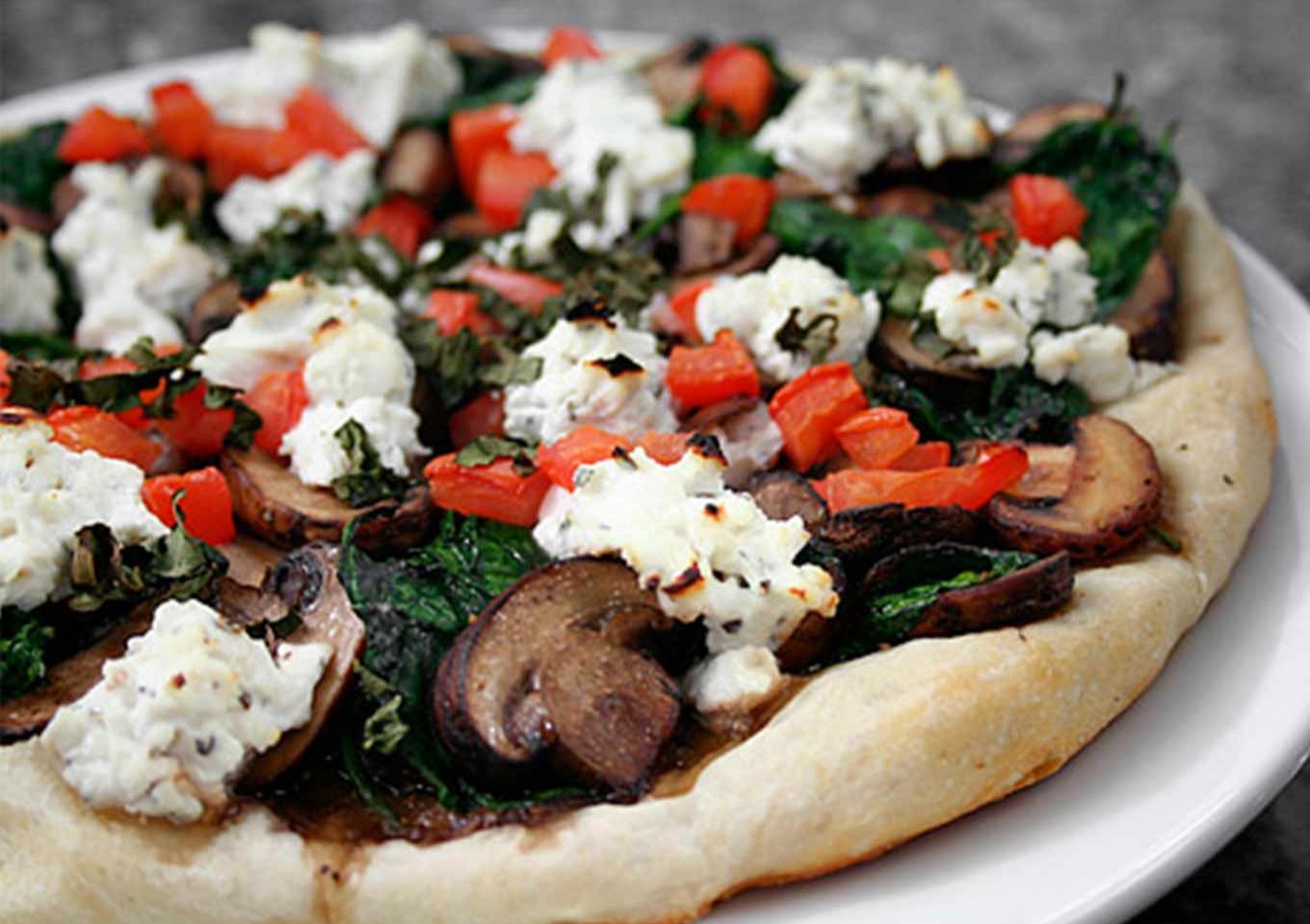 Goat Cheese Pizza with Spinach, Mushroom and Tomatoes