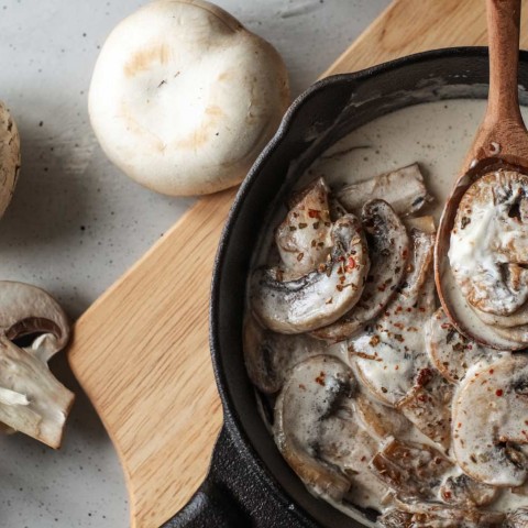 A basic mushroom sauce