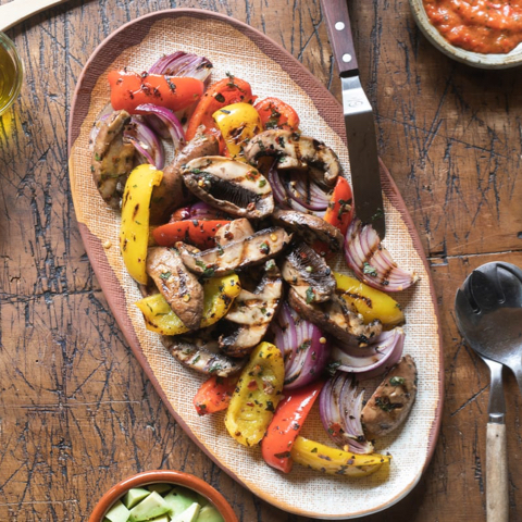 BBQ Mushroom & Capsicum Fajitas